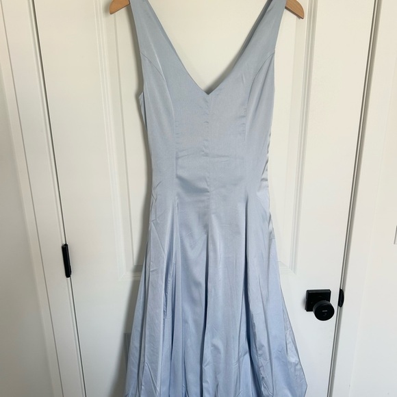 NWT Abercrombie & Fitch Blue V-Neck Bubble Hem Silk Drop Waist MIDI Dress XS - Picture 5 of 8